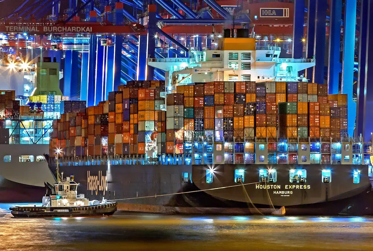 Foto decorativa de un puerto